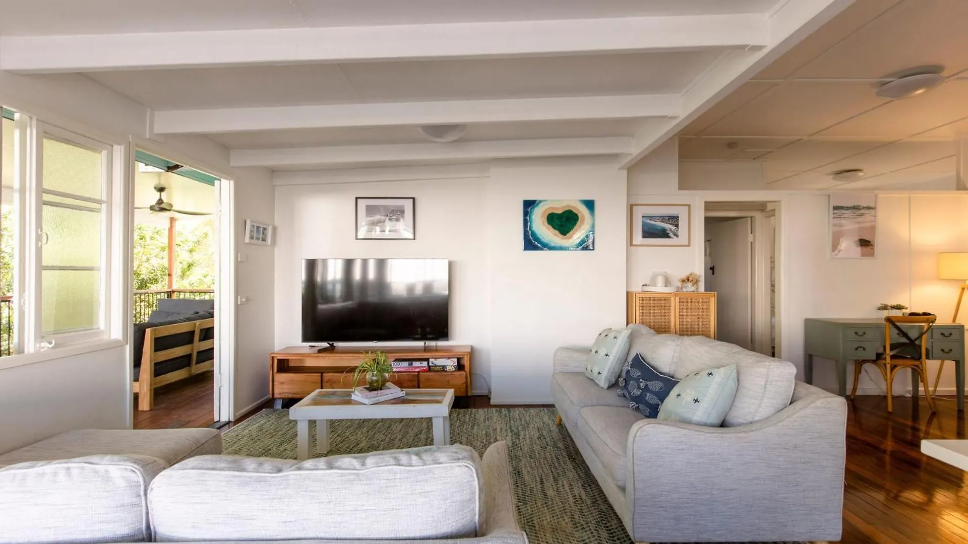 Holiday home Charming Coastal Cottage Caloundra Australia